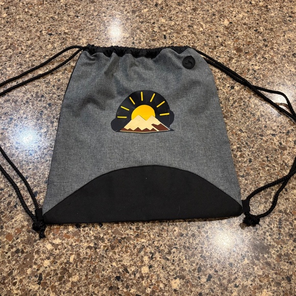 Small Cinch Backpack - Picture 6 of 8